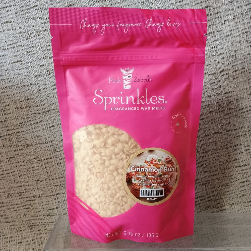 Pink Zebra Sprinkles Cinnamon Bun Fragranced Wax Melts 3.75 oz Soy Wax 4024619